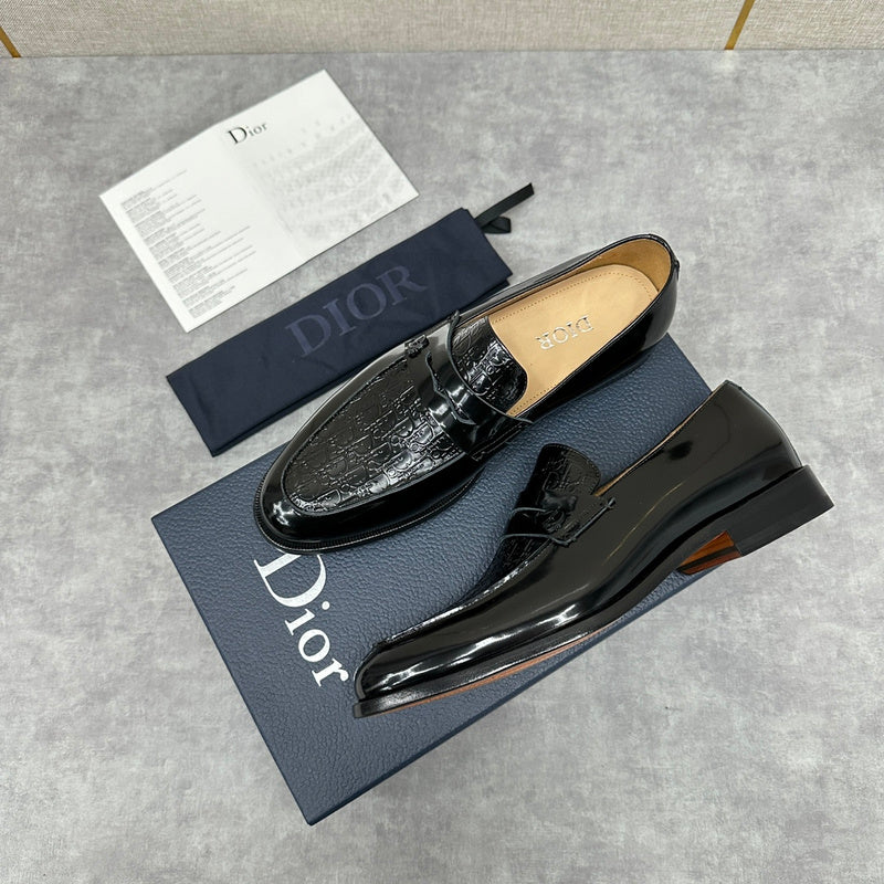 Christian Dior: Casual Loafers