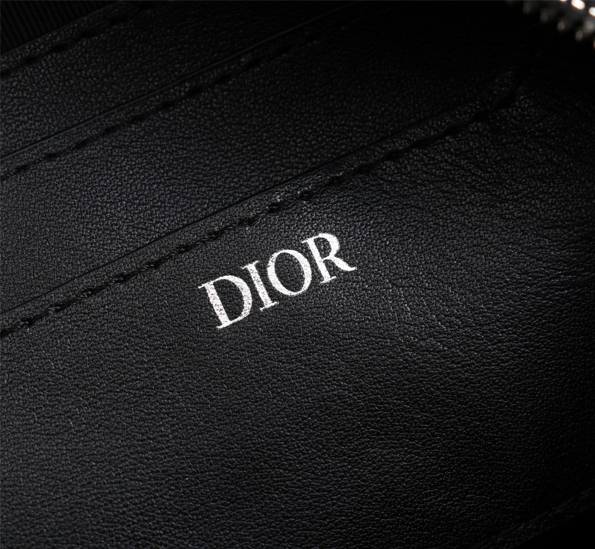 Christian Dior: Handbag